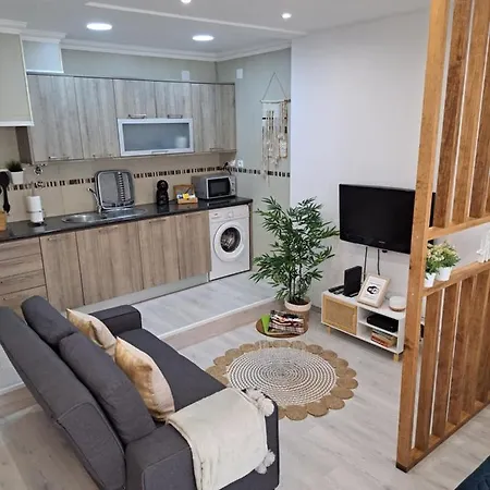 Holiday home Lucas House