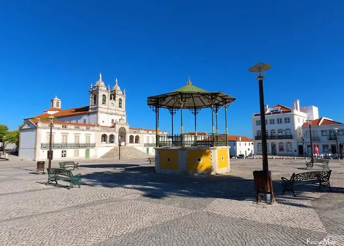 Дом отдыха Lucas House *