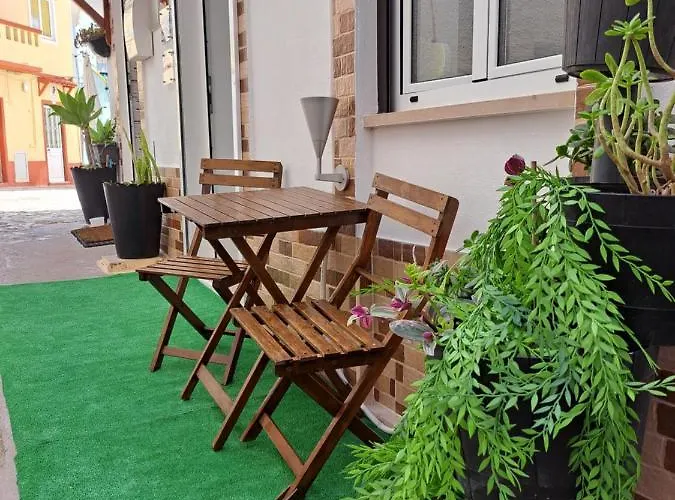 Lucas House * Назаре