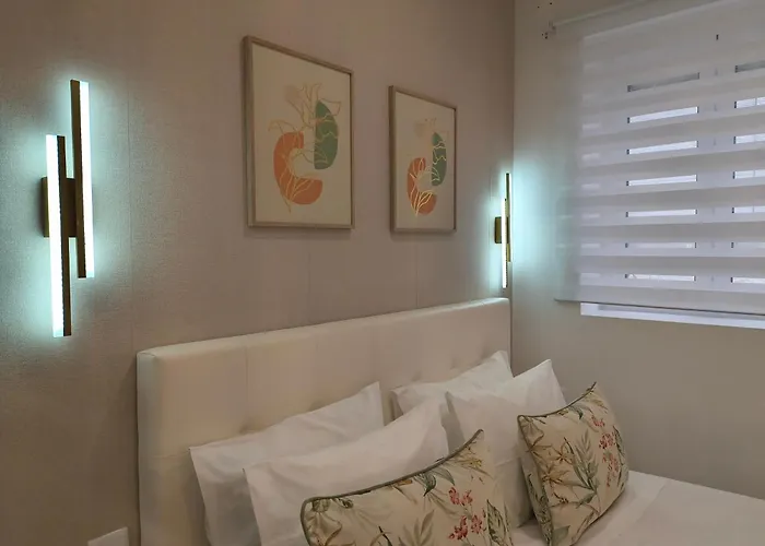 Lucas House Дом отдыха Назаре