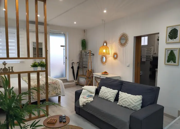 Дом отдыха Lucas House