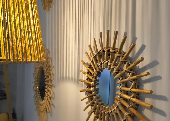 Дом отдыха Lucas House *